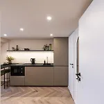 Sofia Boutique Apartments, Location By Bqa アパート